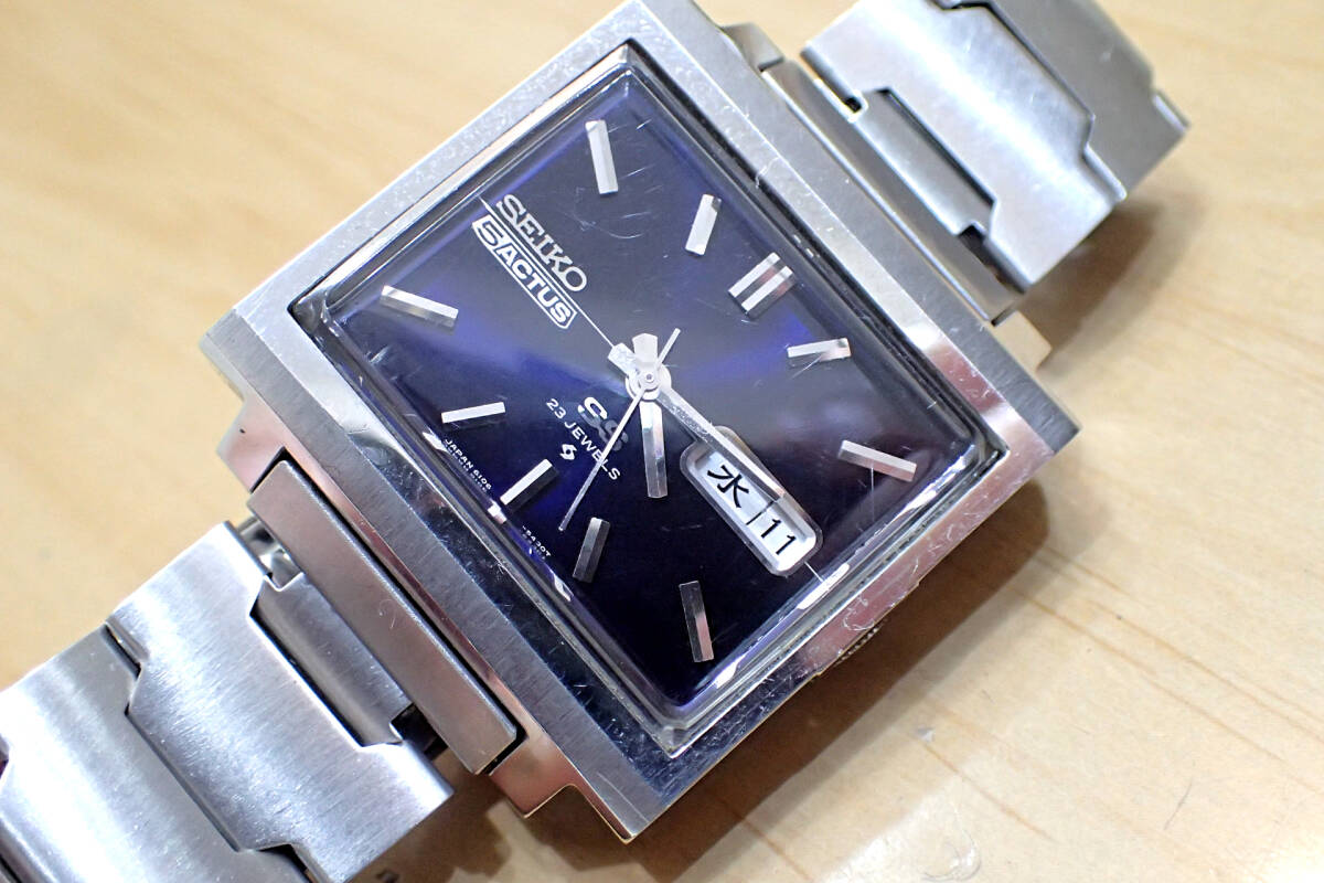 時計店在庫/長期保管 ◆SEIKO/セイコー 5ACTUS/SS ◆6106-5440 ブルー文字盤 スクエア 自動巻きメンズ腕時計の画像1