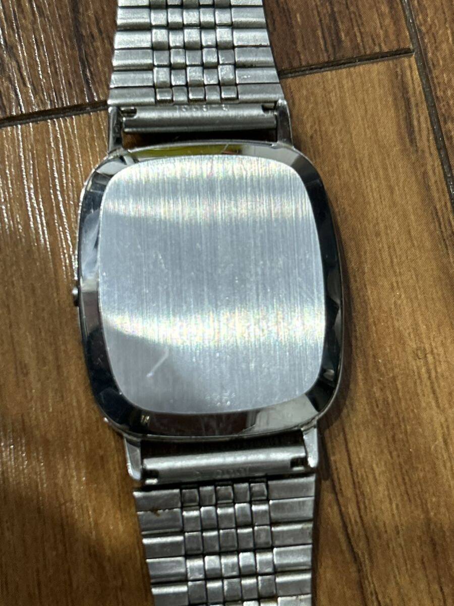 オメガ デビル 1351 クォーツ 腕時計 OMEGA プッシュリューズ  不動 動作未確認の画像5
