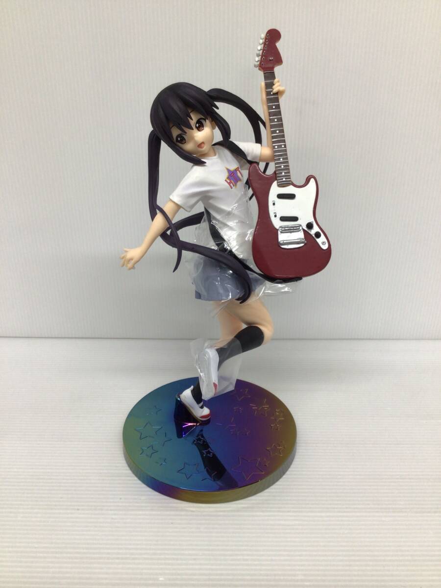 【開封品】中野梓 「けいおん!!」 プレミアムフィギュア ”Guitar. Elite”【外箱/ブリスター擦れ、傷、汚れ有り】_画像1