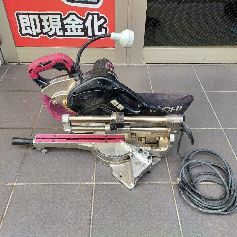 中古使用品 ★ 日立工機 165mm 卓上スライド丸のこ C6RSHC ★ 送料着払い HITACHI スライドマルノコ_画像1