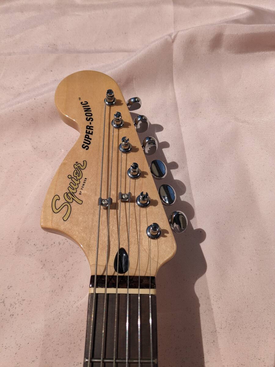 Squier by Fender Paranormal Super-Sonic Graphite Metallic (ピックアップ、コントロール交換済の画像3