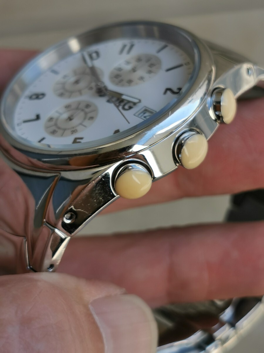 ドルガバ腕時計　人気モデル　ステンレス光沢_画像6