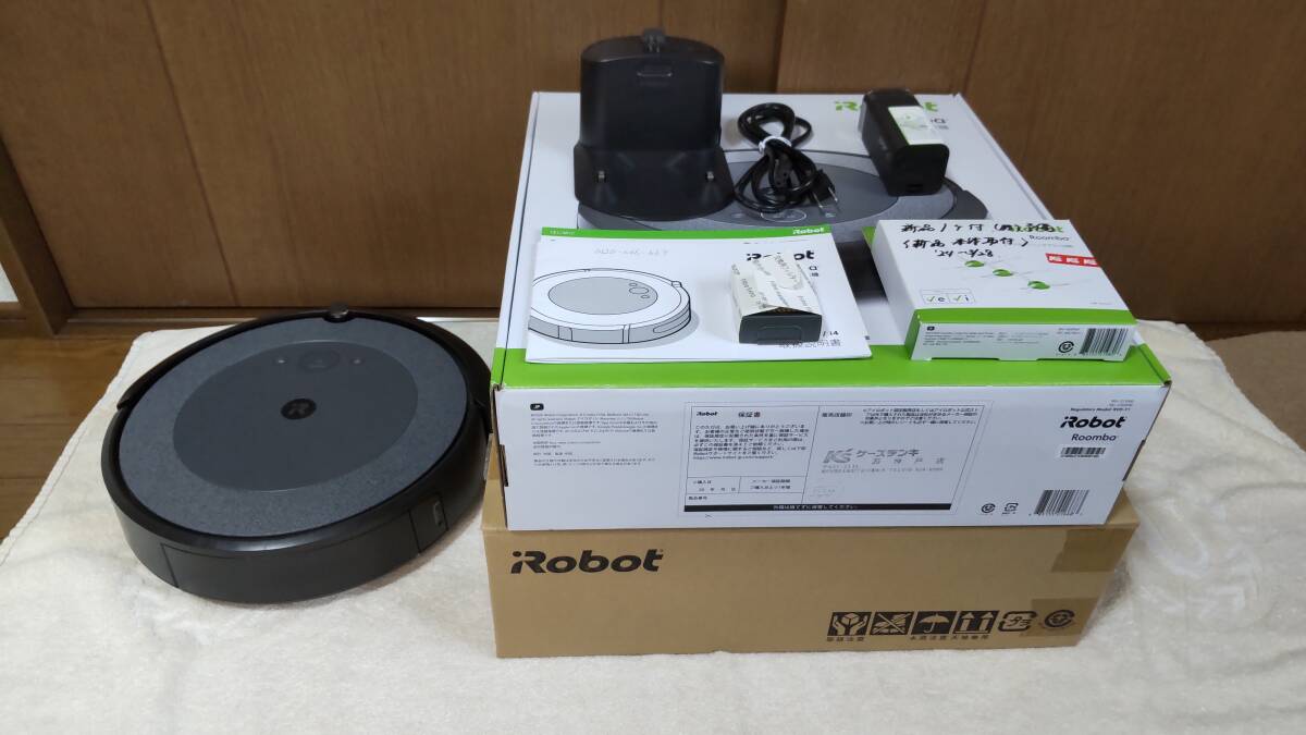 * iRobot* roomba i3 i315060* robot vacuum cleaner * operation verification settled * used beautiful goods * specification frequency low *