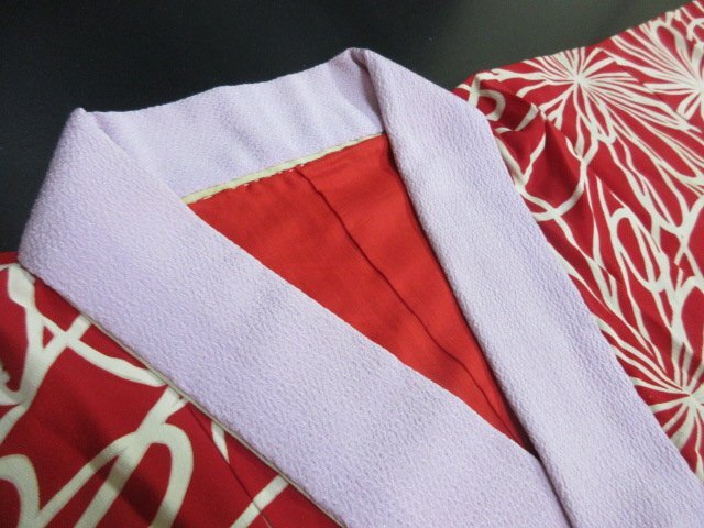 1円 良品 正絹 長襦袢 錦紗縮緬 紅絹 女性用 アンティーク レトロ 赤 菊 可愛い 袷 身丈131cm 裄63cm【夢職】★★★_画像1