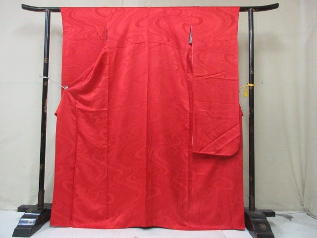 1円 良品 正絹 着物 振袖 縮緬 卒業 入学 無地 赤 流水 高級 袷 身丈168cm 裄66cm ◆逸品◆【夢職】★★★★_画像1