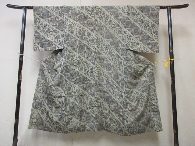 1 jpy used silk long kimono-like garment antique for man .. flower Tang .. taking high class . good-looking . length 131cm.65cm[ dream job ]***