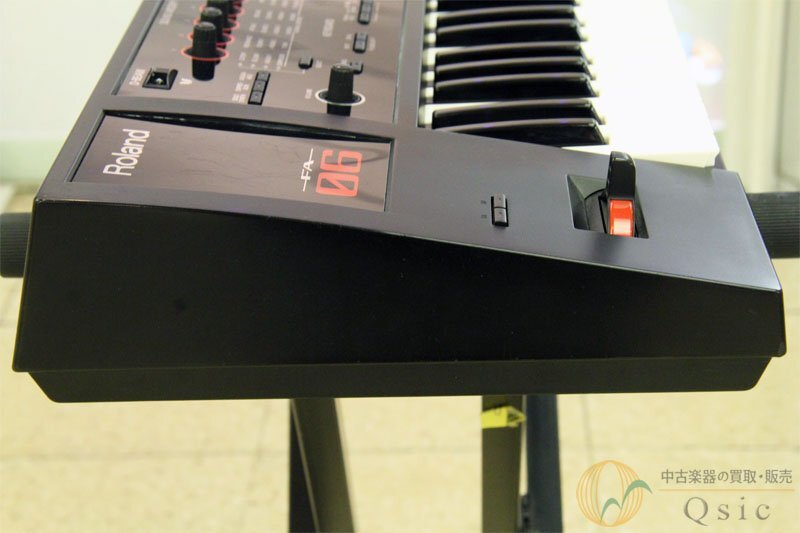[中古] Roland FA-06 ファントムの音色を受け継ぐ高機能なシンセサイザー！軽量でライブにもおすすめ！ [OK649]の画像2
