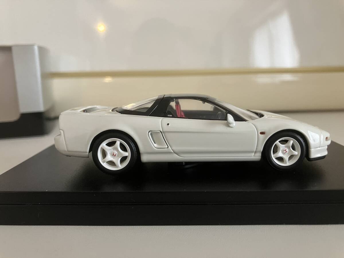 ③ 京商 1/43 HONDA NSX type R【チャンピオンシップ ホワイト】_画像4