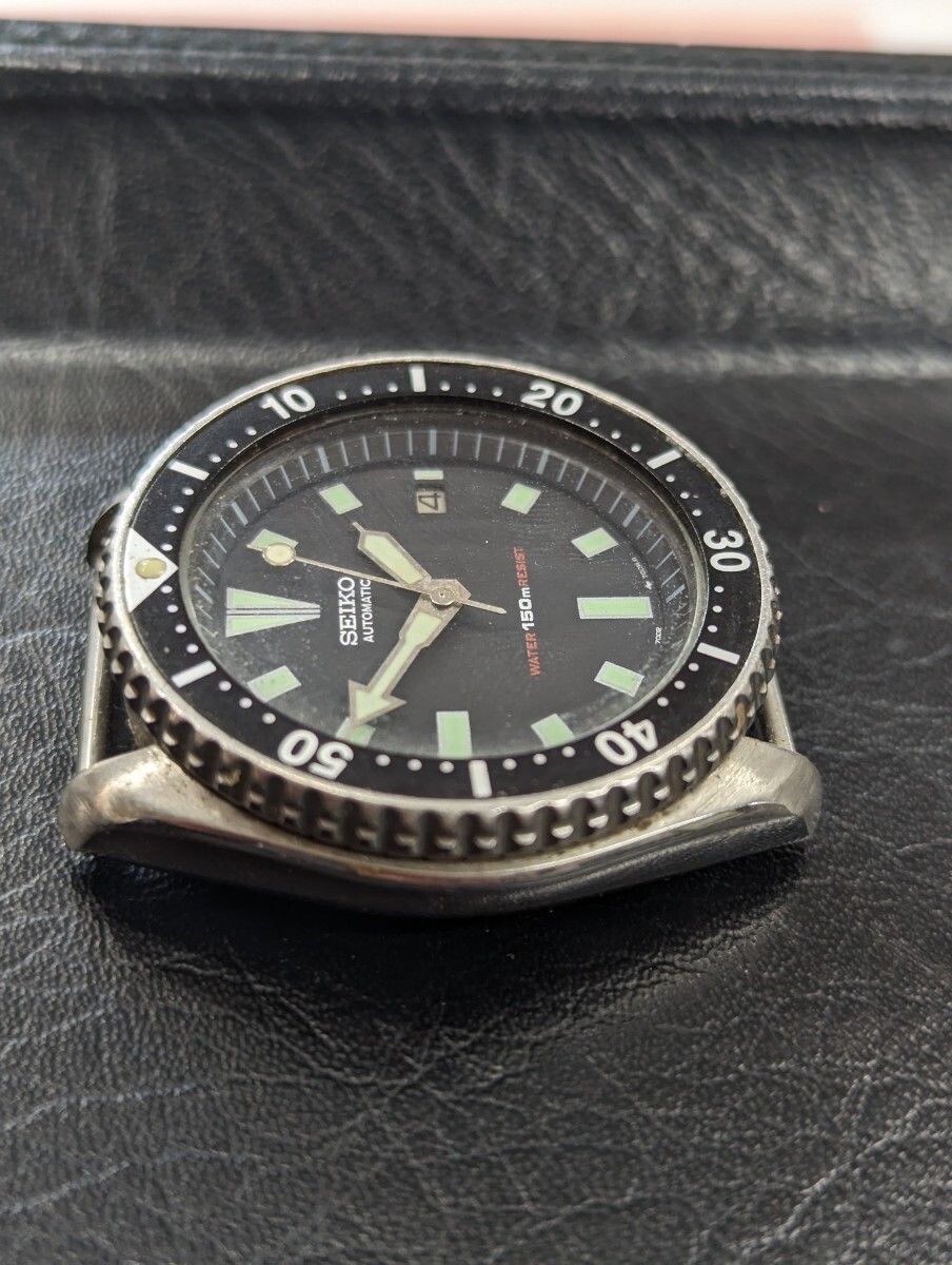 SEIKO セイコー ダイバー メンズ腕時計 自動巻き 7002-700A 黒文字盤 デイト 150m防水 腕時計_画像5