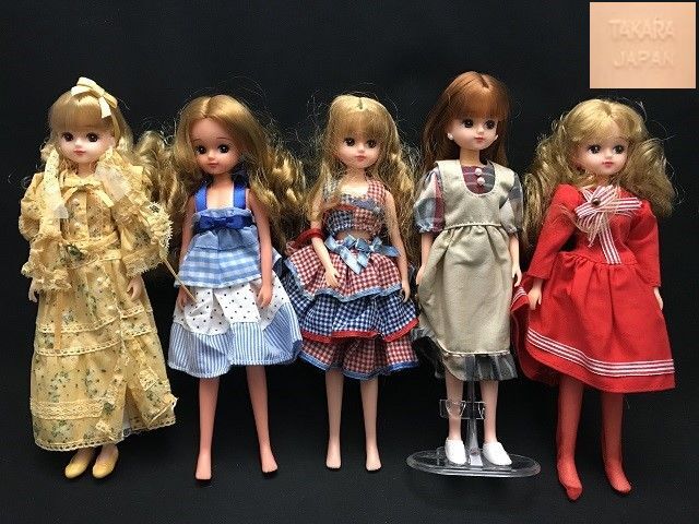 【蔵出】★リカちゃんキャッスル TAKARA JAPAN リカちゃん9点+子供1点 & 衣装 靴 台座 大量まとめてset★タカラ/着せ替え人形/バービー人形の画像2