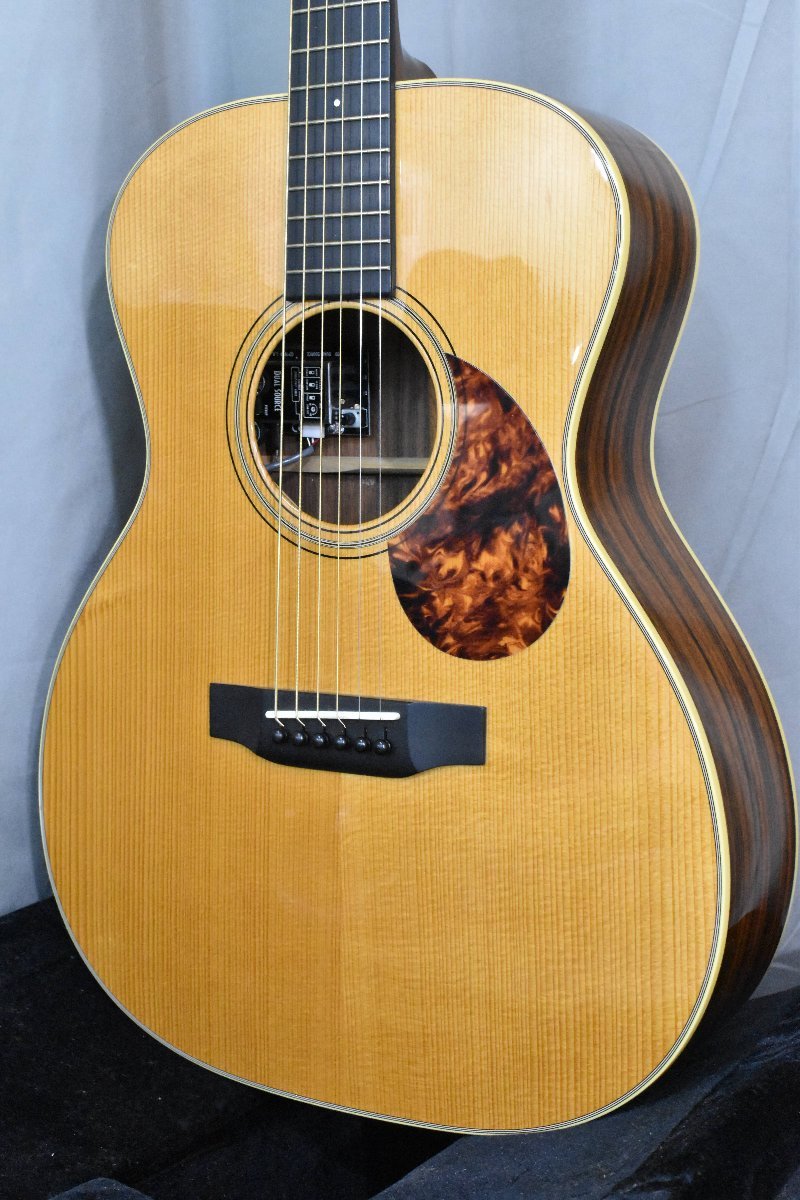 ◇p1025 中古品 breedlove RevivaL ブリードラブ エレクトリックアコースティックギター OMR Deluxe #9864_画像1