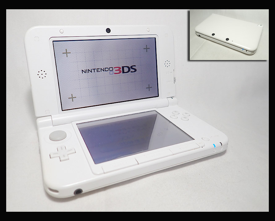 【海蛍】任天堂 ニンテンドー 3DS LL ホワイト 本体 初期化済 ソフト付_画像1