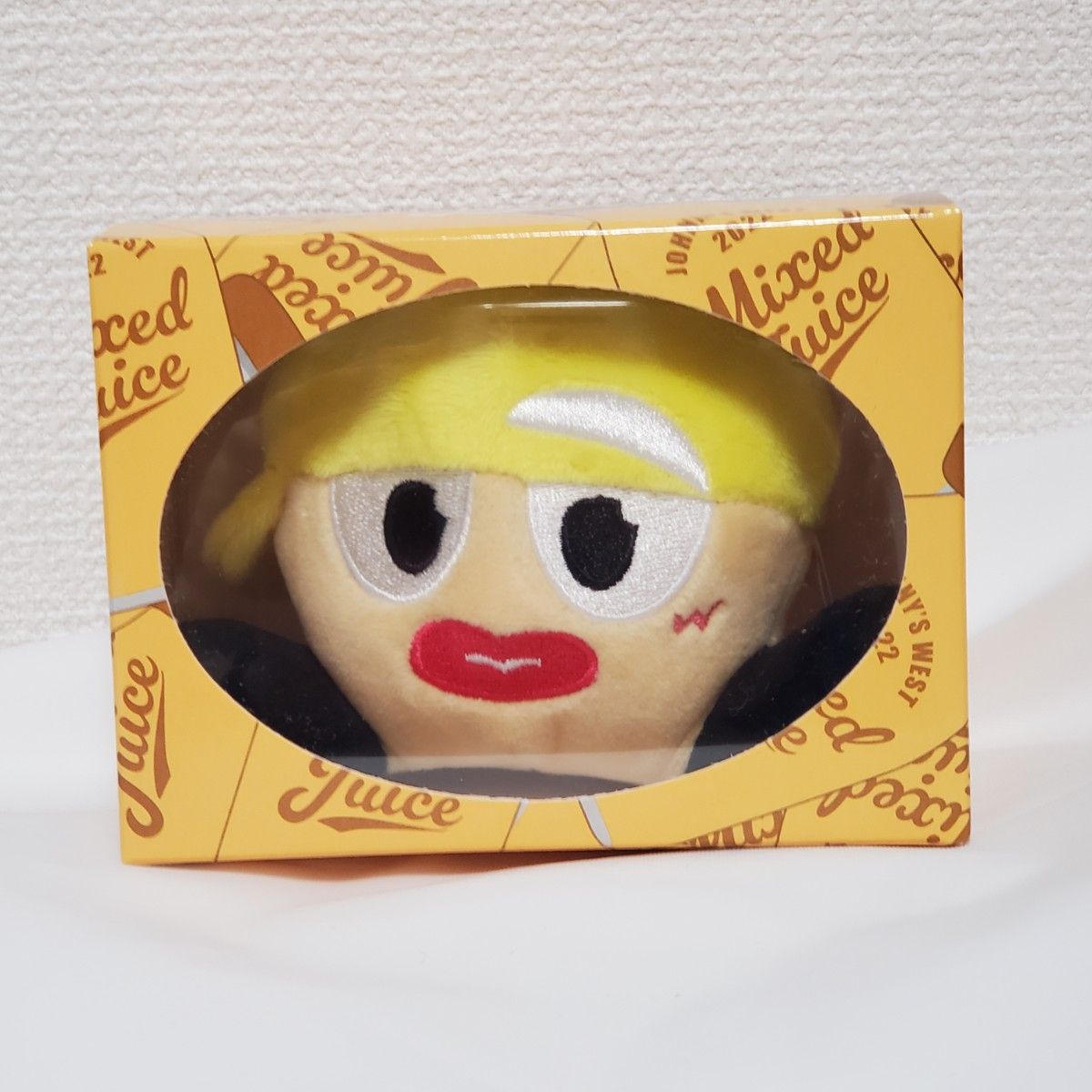ジャニーズWEST ぬいぐるみ ぶら下げるヤツ 黄 やつぬい LIVE ジャニーズWEST ぬいぐるみ ぶら下げるヤツ 黄 やつぬい LIVE