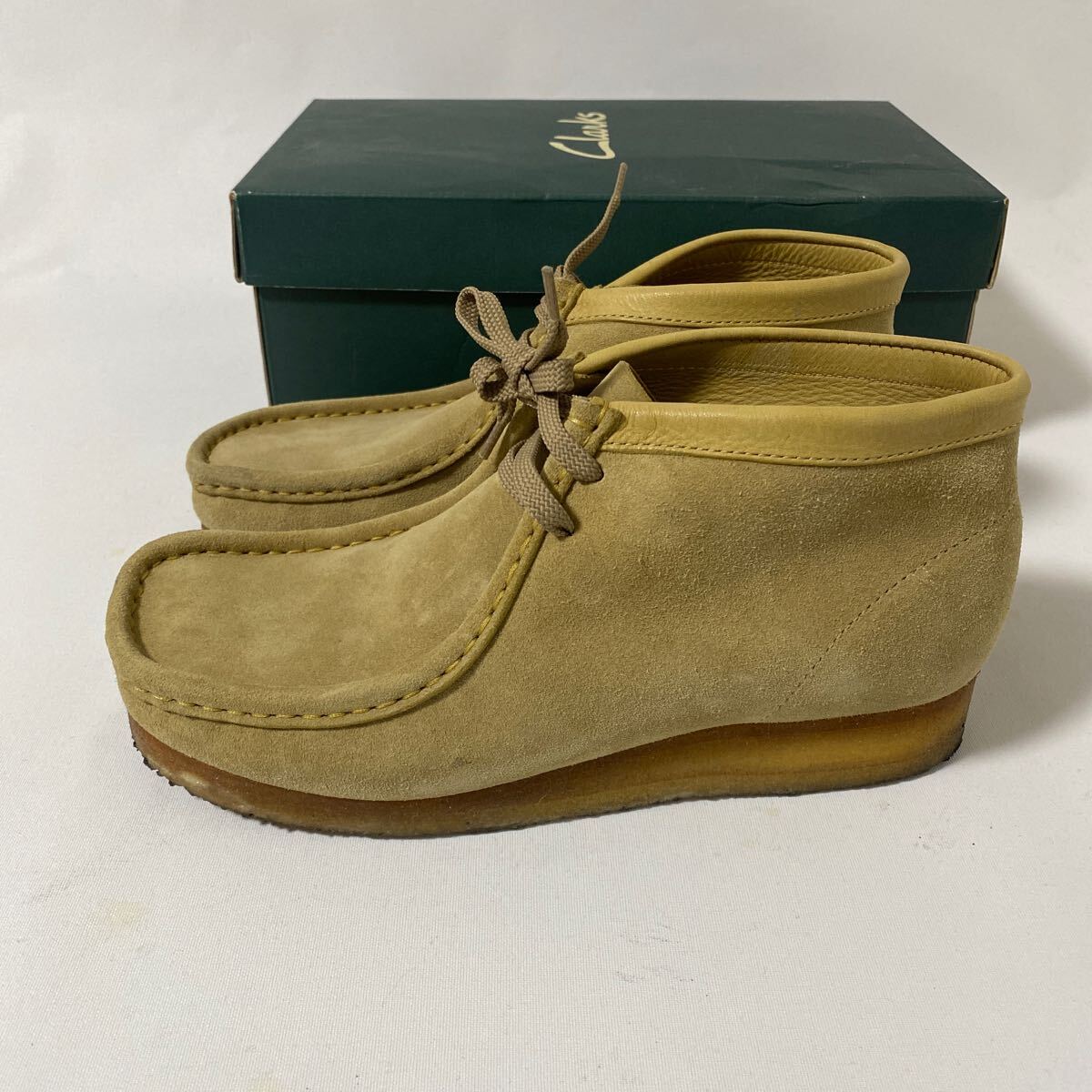 美品 Clarks ワラビー スエード ブーツ 8 1/2 26.5 クラークスの画像2