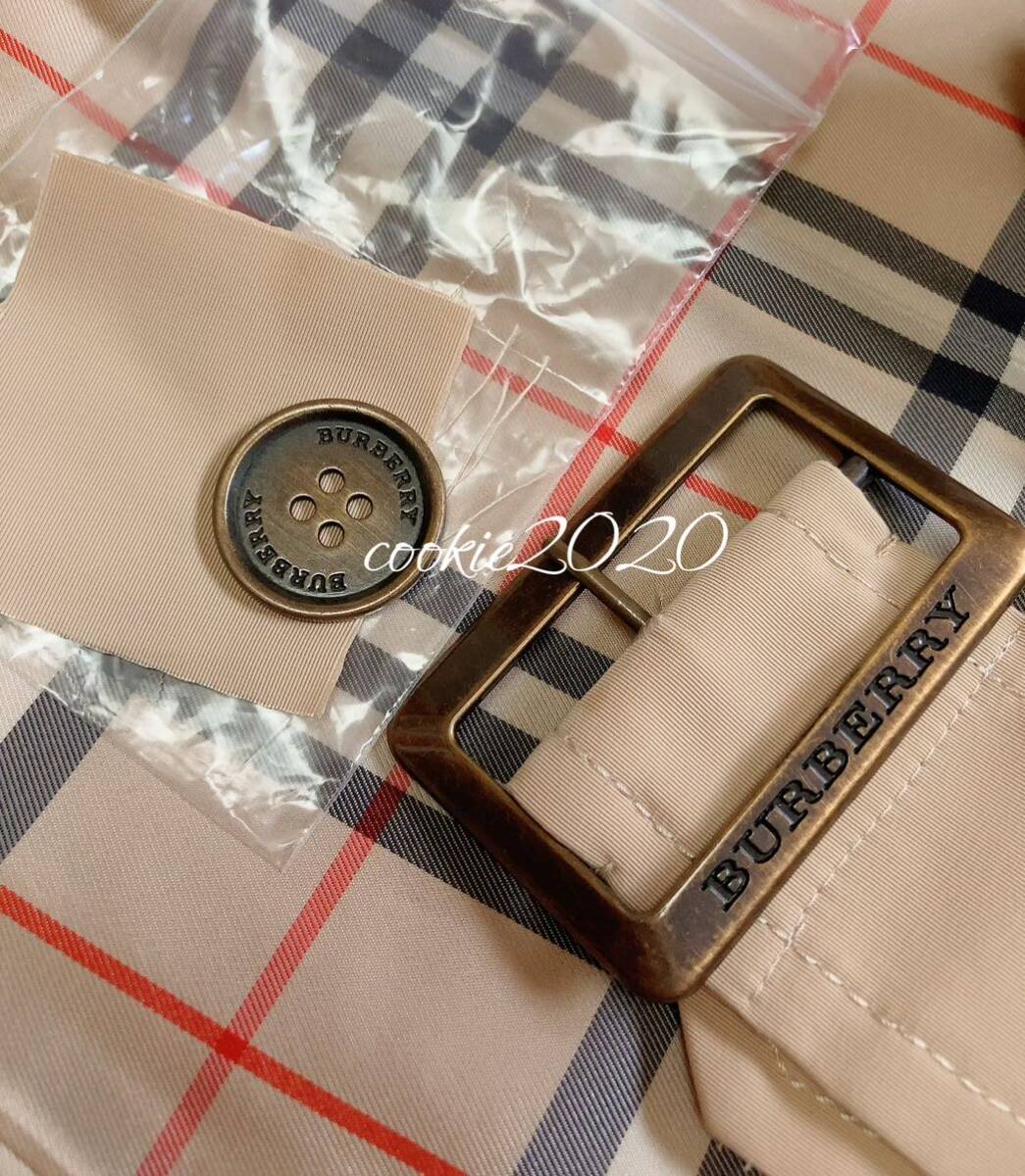 高級【未使用★フォックスファー付きコート】BURBERRY、バーバリーロンドン、春に活躍、美ライン、人気、ノバチェックの画像3