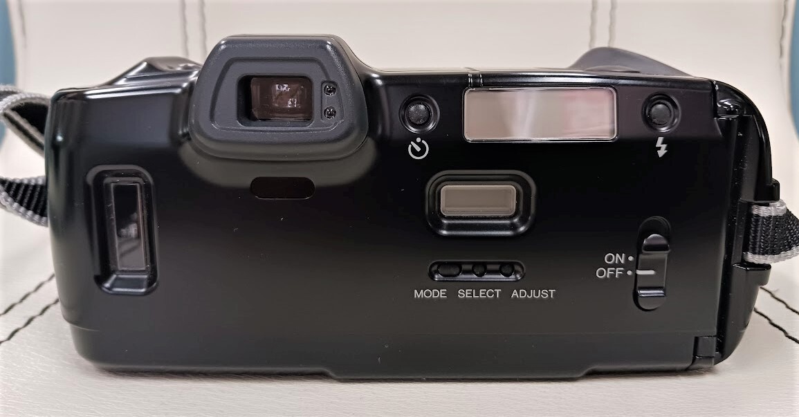 ★美品★ MINOLTA ミノルタ APZ APEX 105 ZOOM 35-135mm f4-6.7 フィルムカメラ ケース付_画像3