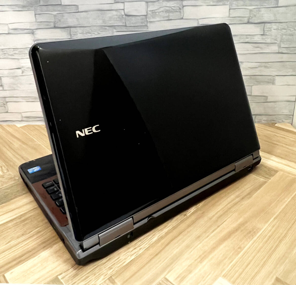 極上品/新型Window11搭載/NEC/爆速Core-i7搭載/高速新品SSD512GB/驚異の16GBメモリ/DVD焼き/ブルーレイ/オフィス/ソフト多数の画像6