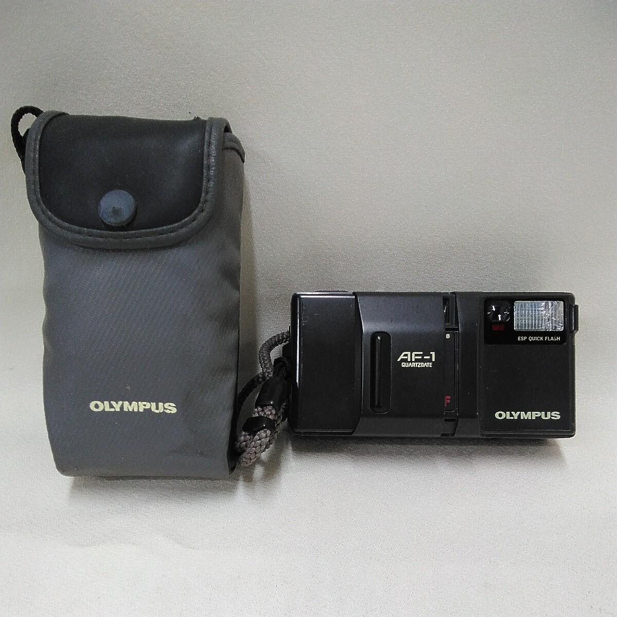 g_t T798 コンパクトカメラ オリンパス　コンパクトカメラ　「オリンパス　AF-1 クォーツデート (現状品)」未確認_画像1