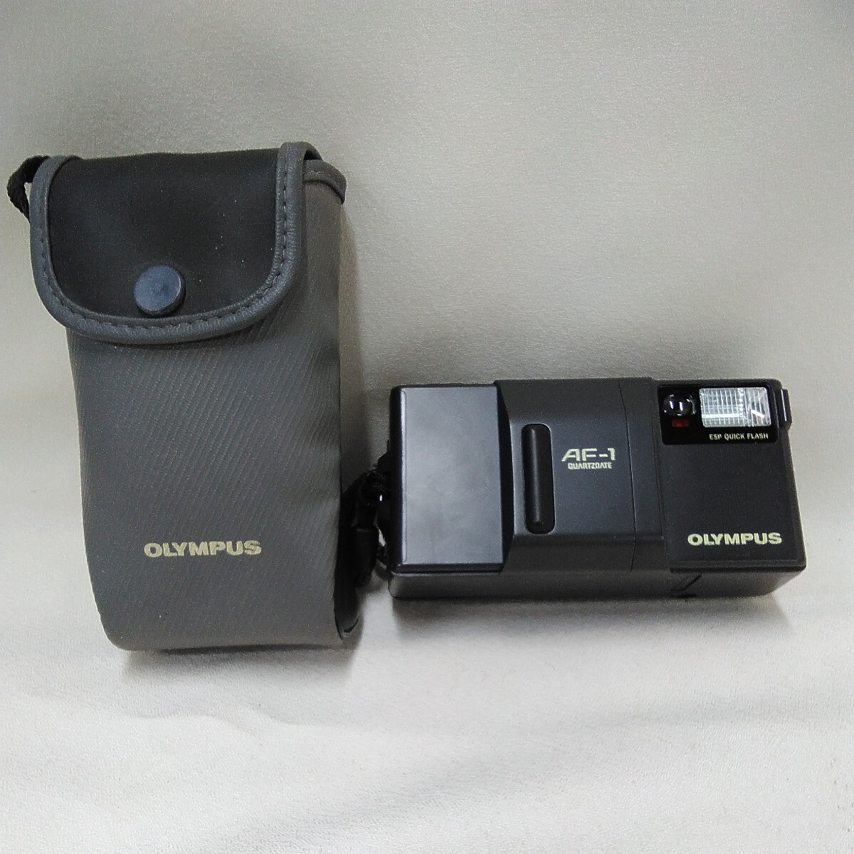 g_t U256 コンパクトカメラ オリンパス　コンパクトカメラ　「OLYMPUS　AF-1 クォーツデート (ケース付き)　現状品」未確認品_画像1