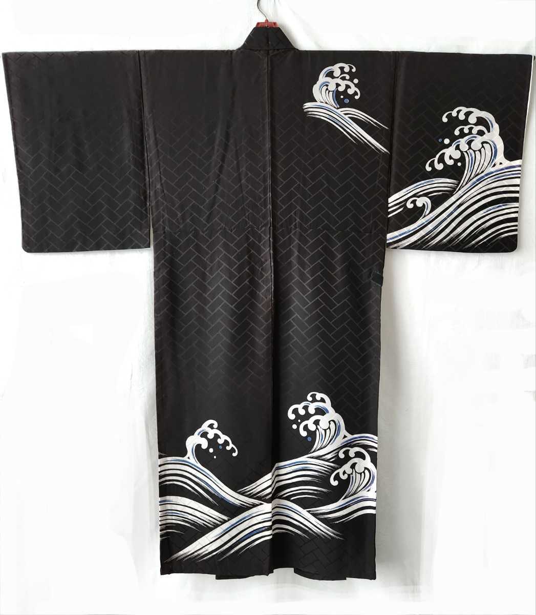 踊り衣装 日本舞踊 黒光沢地 波柄 男仕立て 単着物 中古 美品 踊り衣装 日本舞踊 黒光沢地 波柄 男仕立て 単着物 中古 美品