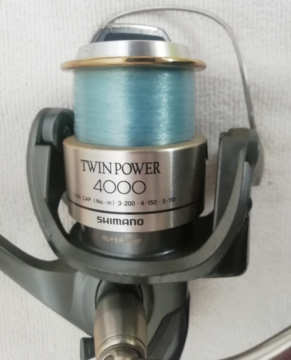 動作未確認　シマノ ツインパワー Shimano TWINPOWER 4000 / リール 釣り具_画像2