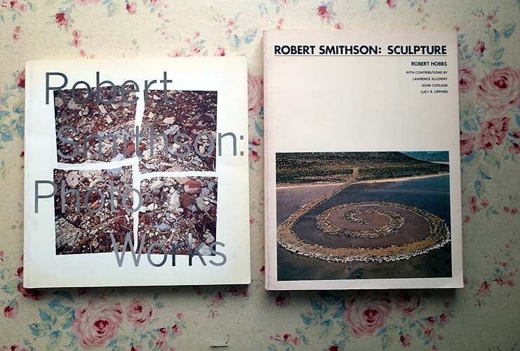 45842/ロバート・スミッソン 2冊セット 洋書図録 彫刻作品集 Robert Smithson Photo Works Sculpture アメリカ現代美術 ランドアート_画像1