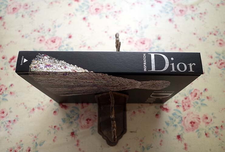 15010/洋書 クリスチャン・ディオール Inspiration Dior Russian の歴史やオートクチュールなどの服飾デザインの画像7