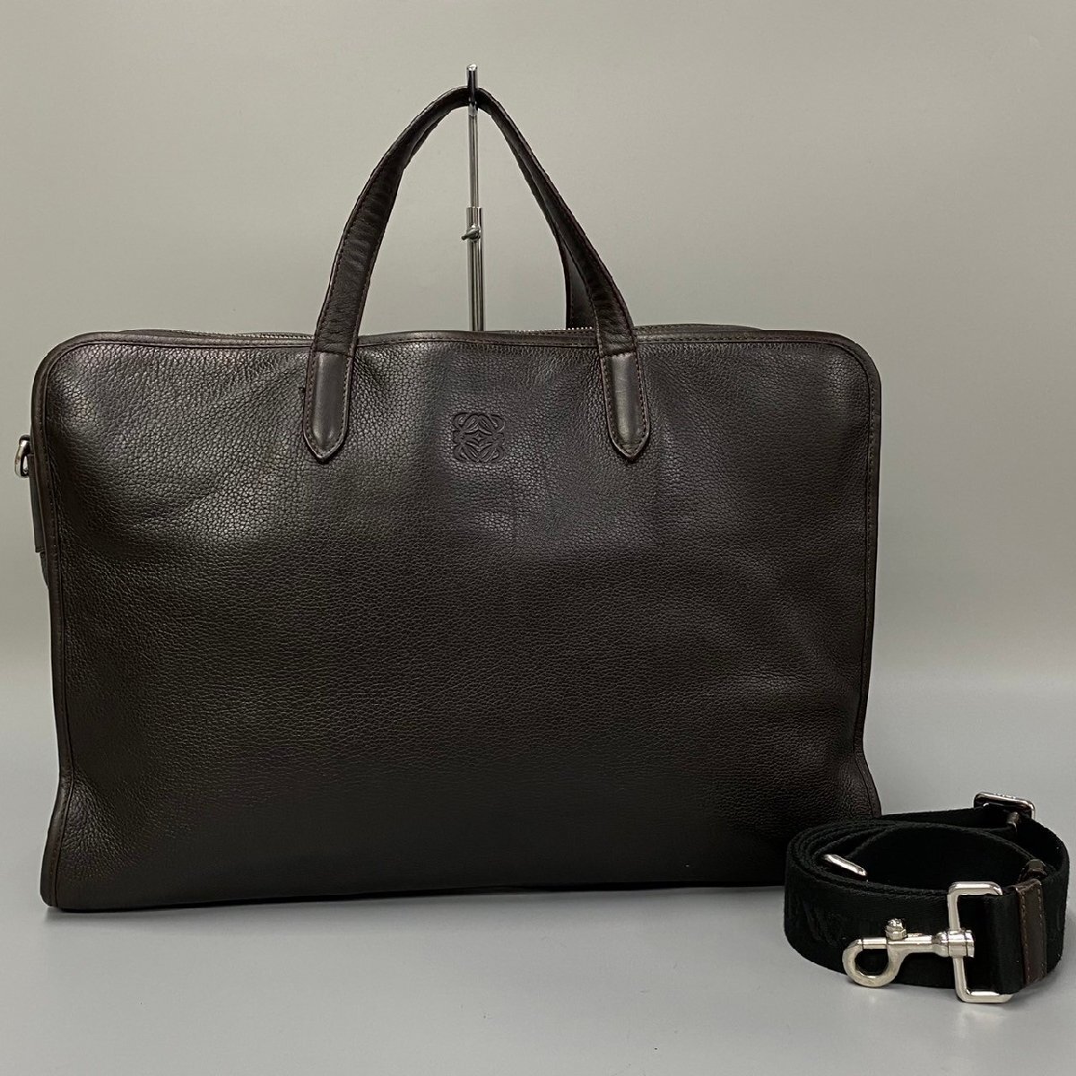 1円 極 美品 LOEWE ロエベ アナグラム ロゴ レザー 本革 2way ハンドバッグ ビジネスバッグ ショルダーバッグ A4収納可能 ブラウン 12246_画像1