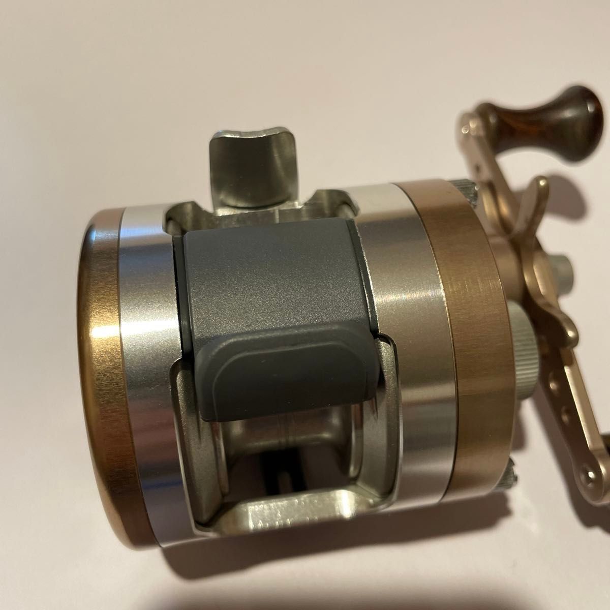 アブガルシア Abu Garcia アンバサダー SX 1601C Forell アブガルシア Abu Garcia アンバサダー SX 1601C Forell