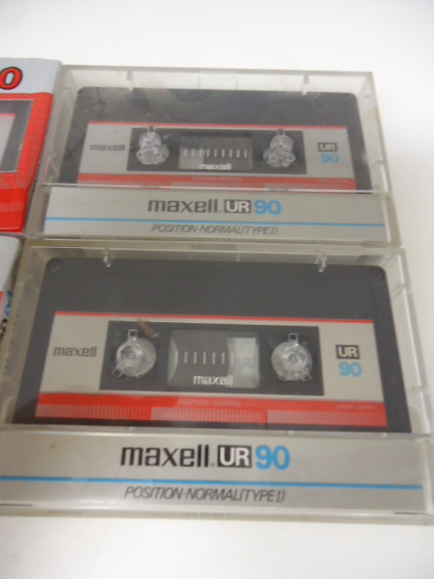 レトロ カセットテープ マクセル MAXELL UR60 UR90 ×３ カセットテープ ４本 中古 セット_画像3