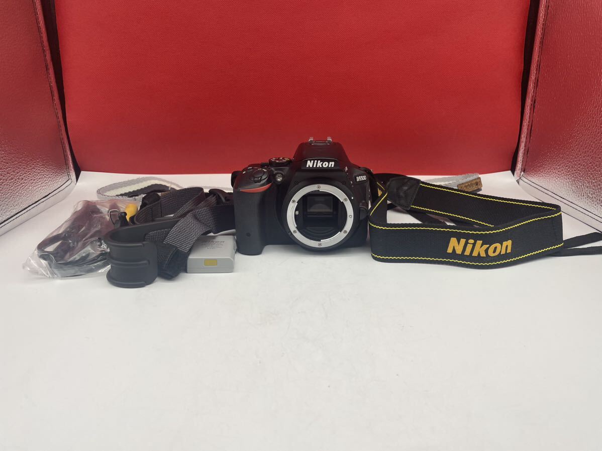 ＊ Nikon D5500 デジタル一眼レフカメラ ボディのみ　ストラップ、バッテリー付き 動作確認済み ニコン
