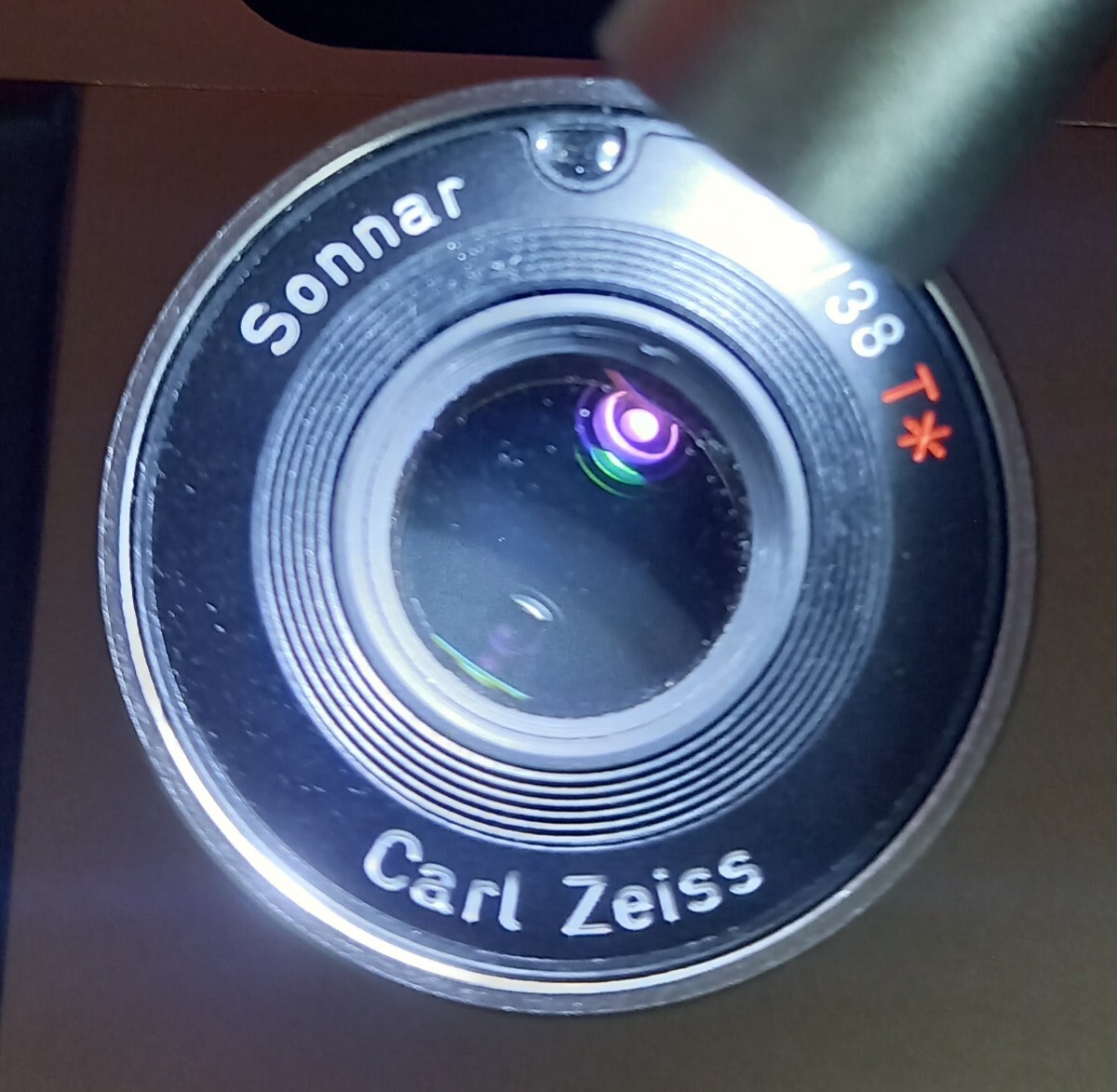 ■ CONTAX T2 コンパクトフィルムカメラ Carl Zeiss Sonnar 2.8/38 T* 動作確認済 シャッター、フラッシュOK コンタックス _画像9
