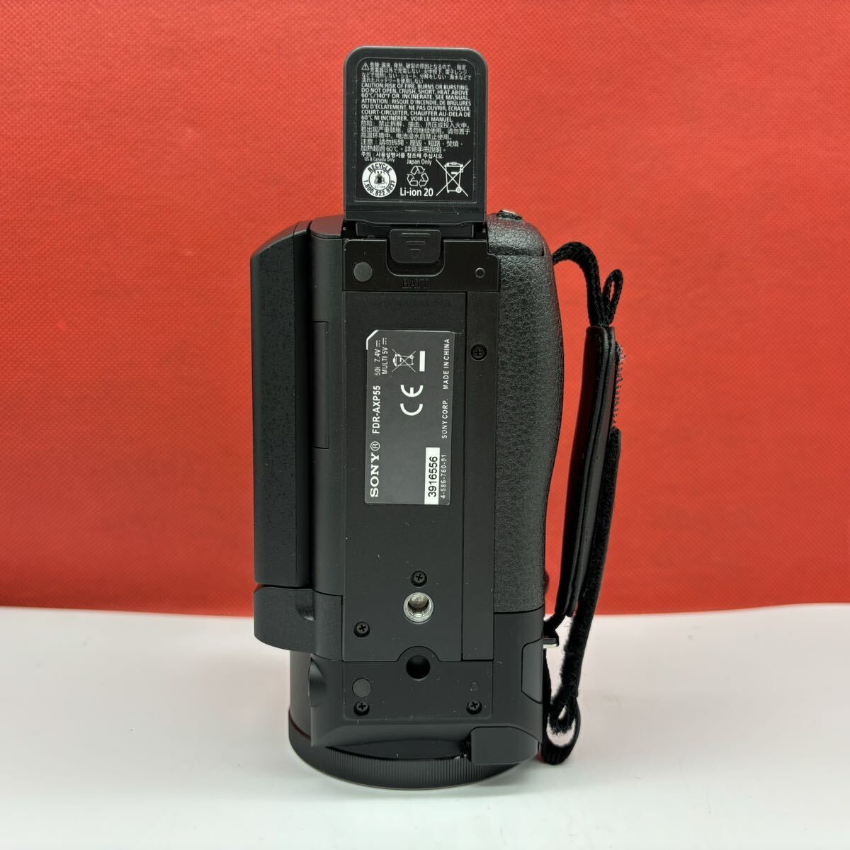 ◆ SONY FDR-AXP55 デジタルビデオカメラ ハンディカム ブラック ZEISS Vario-Sonnar T* 2.0/4.4-88 通電確認済 ソニー_画像6