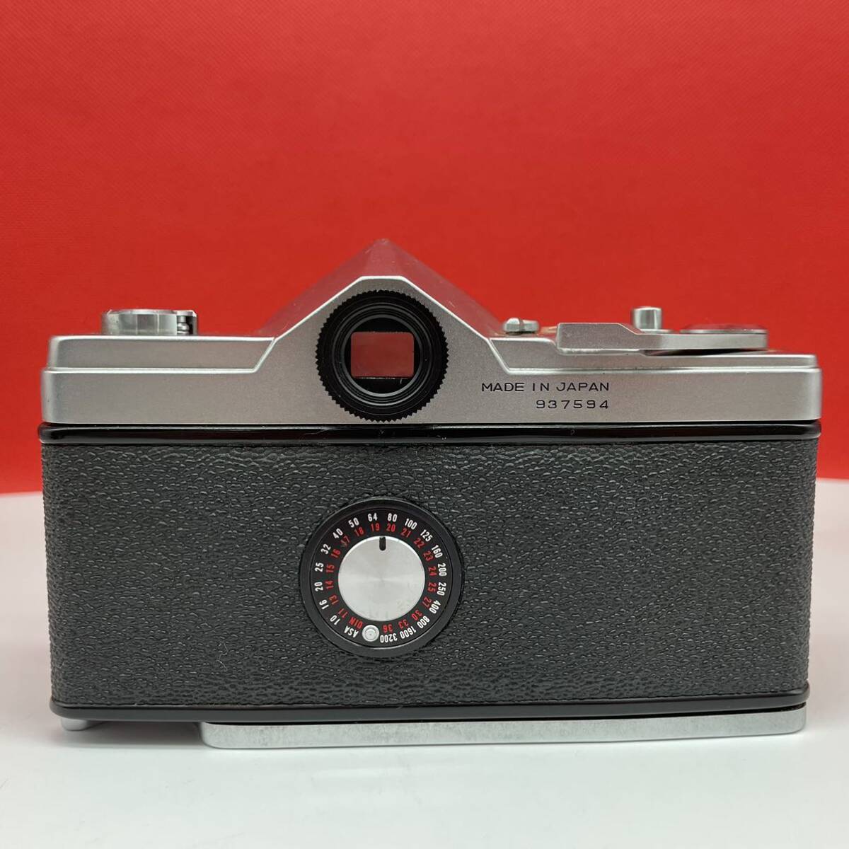 □ KONICA AUTOREX P フィルムカメラ 一眼レフカメラ ボディ HEXANON F1.8 52mm レンズ シャッターOK コニカ_画像3