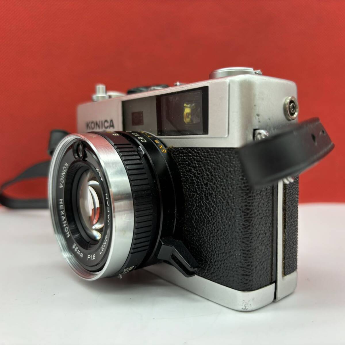 ◆ KONICA C35 FD HEXANON 38mm F1.8 レンジファインダー フィルムカメラ 動作確認済 シャッター、露出計OK コニカ _画像2