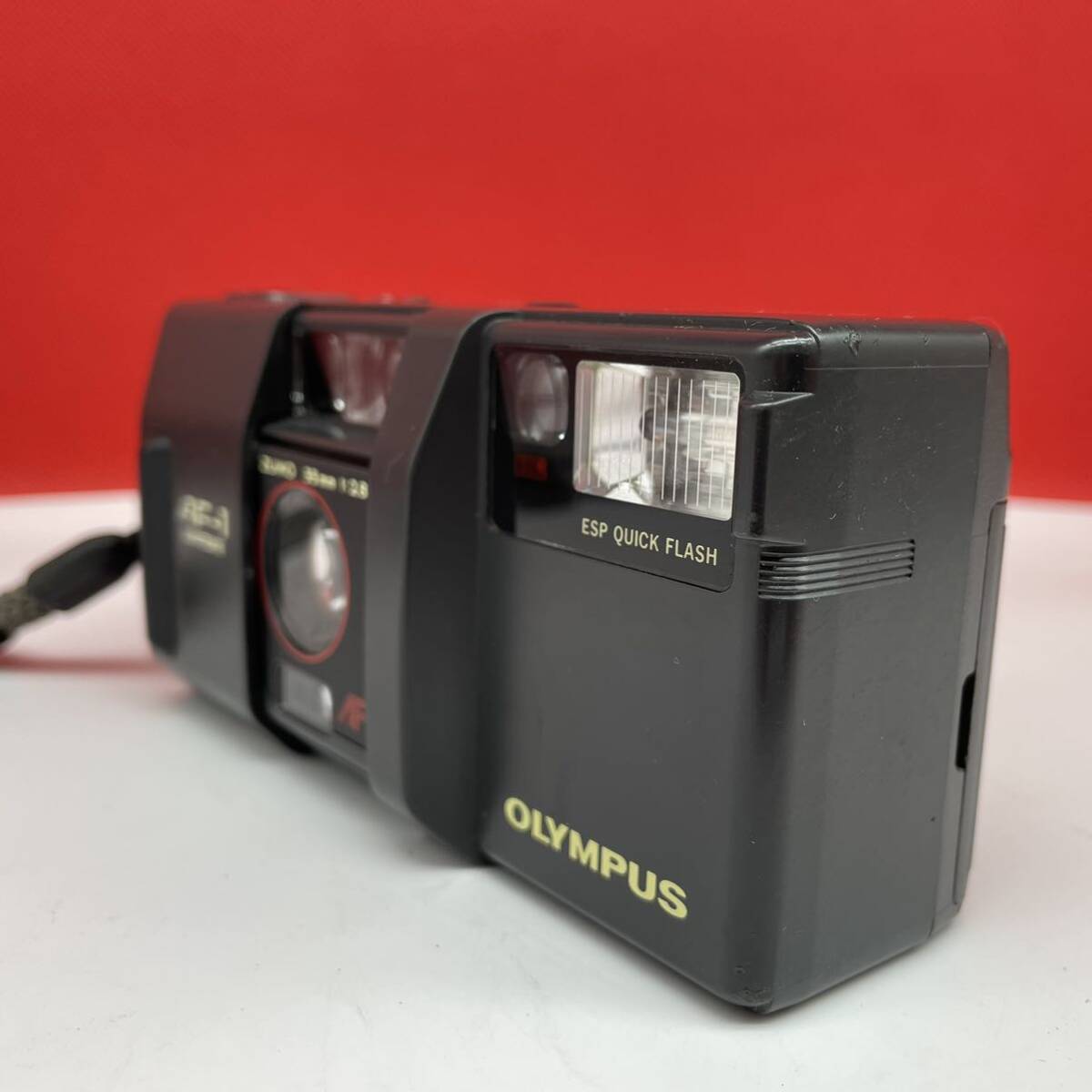 □ OLYMPUS AF-1 QUARTZDATE コンパクトフィルムカメラ ZUIKO 35mm F2.8 シャッター、フラッシュOK オリンパス_画像4