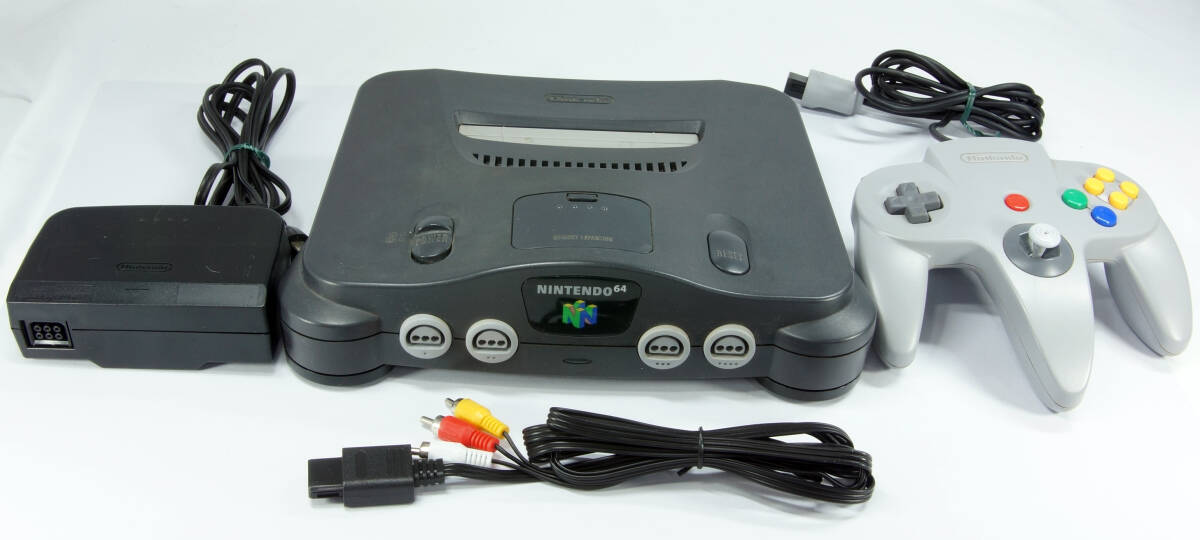 10-02(中古)NINTENDO64 ニンテンドー64　本体一式