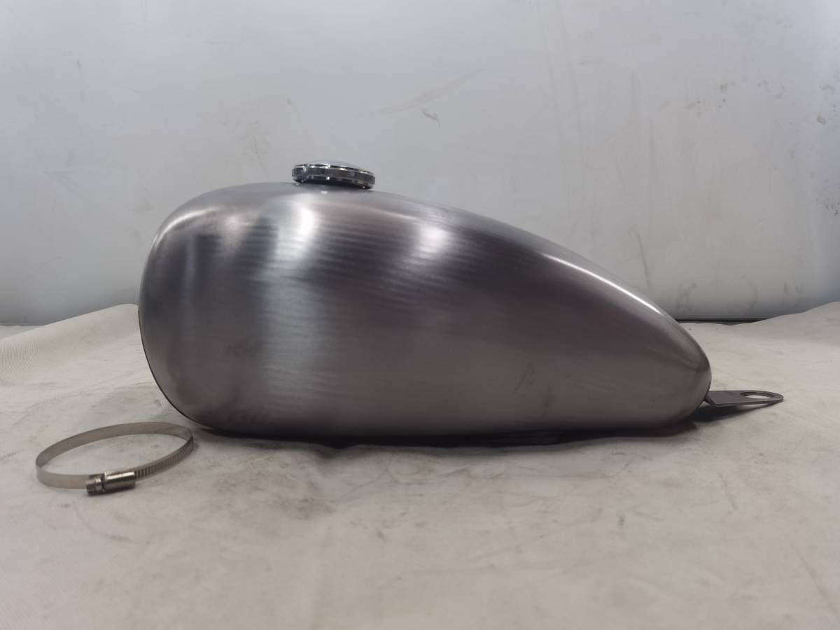 T-158 8L ヤマハ YAMAHA SR400&SR500 ナロー バナナタンク 純正 T-158 8L ヤマハ YAMAHA SR400&SR500 ナロー バナナタンク 純正