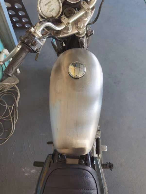 T-158 8L ヤマハ YAMAHA SR400&SR500 ナロー バナナタンク 純正 T-158 8L ヤマハ YAMAHA SR400&SR500 ナロー バナナタンク 純正