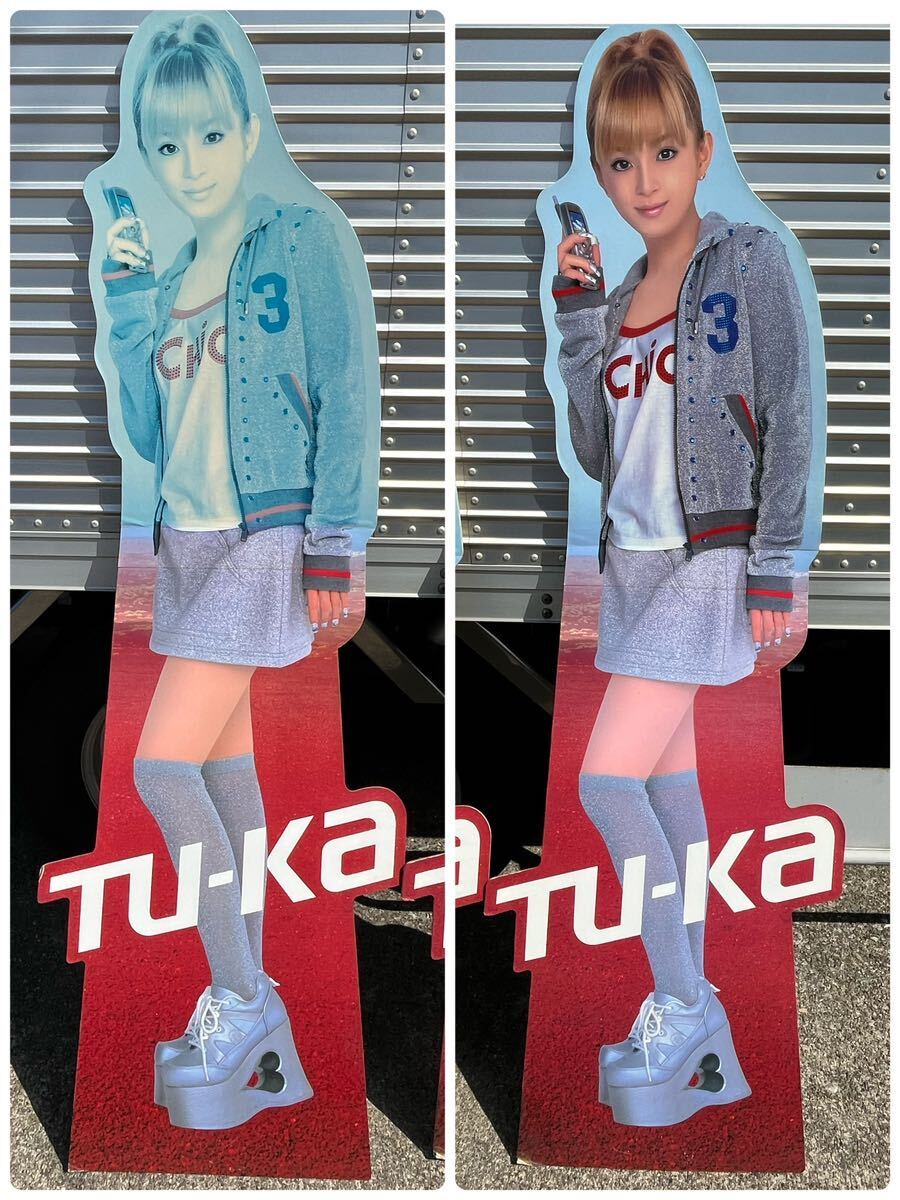 * Hamasaki Ayumi life-size panel? TU-KA shop front POP 2 pieces set height approximately 165cm width approximately 55cm independent un- possible sunburn equipped Junk present condition goods secondhand goods control J635