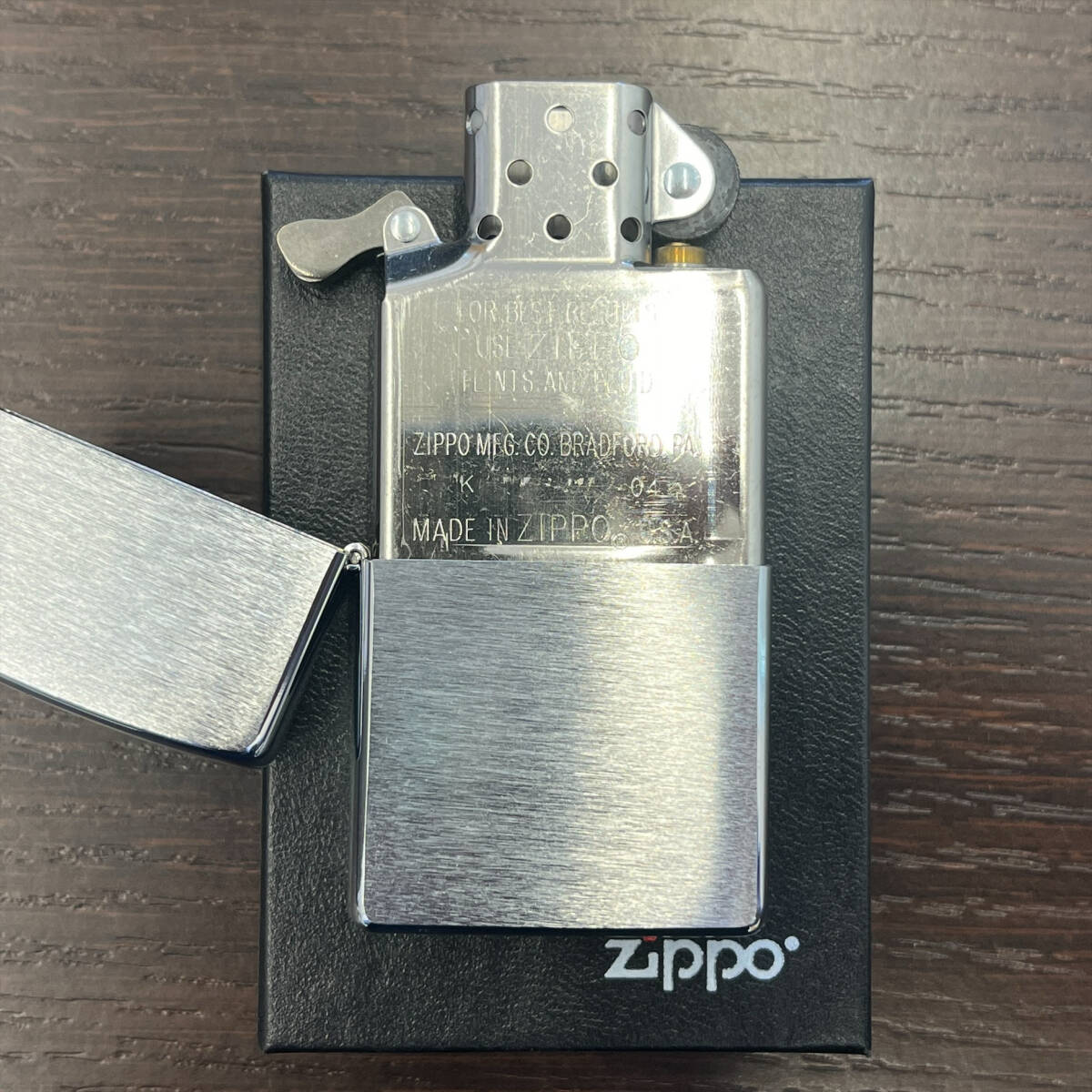 小＃7193　ZIPPO　箱付新品　未着火　現状保管品_画像2