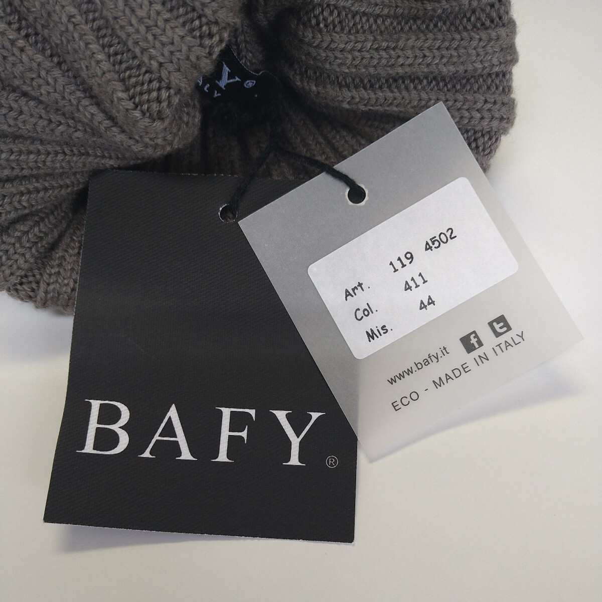 BAFY バフィー　タートルネックセーター　チャコールグレー　サイズ44 ウール100%未使用保管品