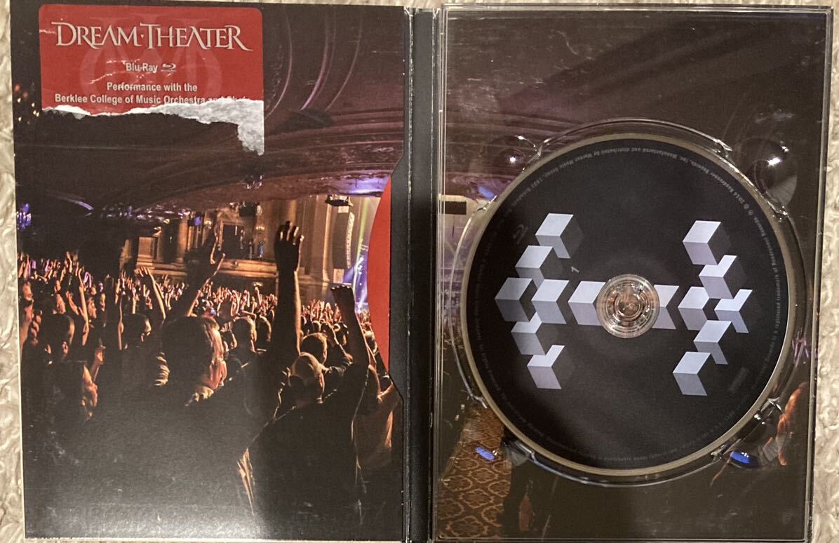 Breaking The Fourth Wall: Live From The Boston Opera House Dream Theater Blu-ray 輸入版 リージョンフリー_画像3