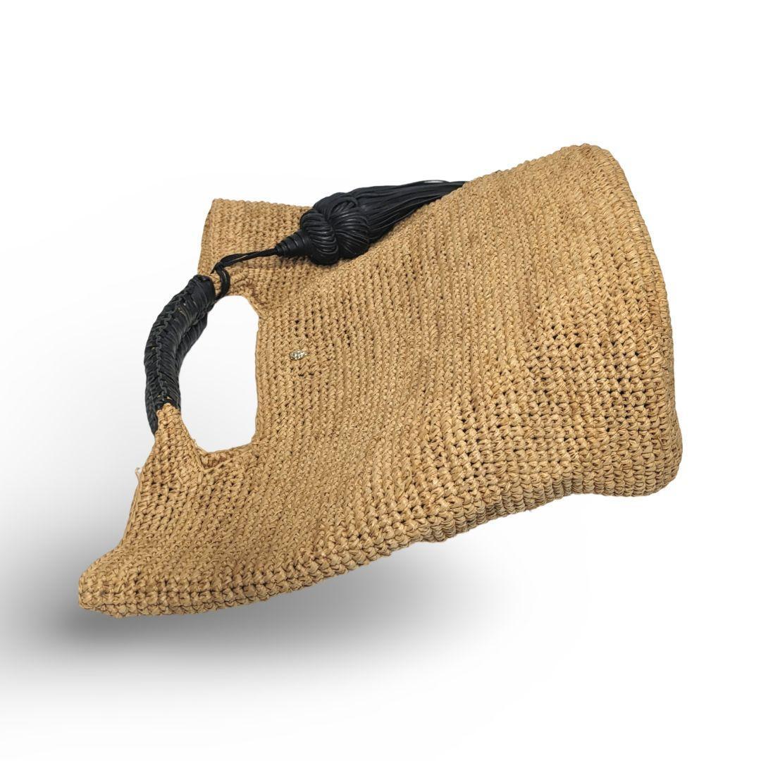 【極美品】ヘレンカミンスキー ラフィア かごバッグ タッセル 極美品】ヘレンカミンスキー ラフィア かごバッグ タッセル