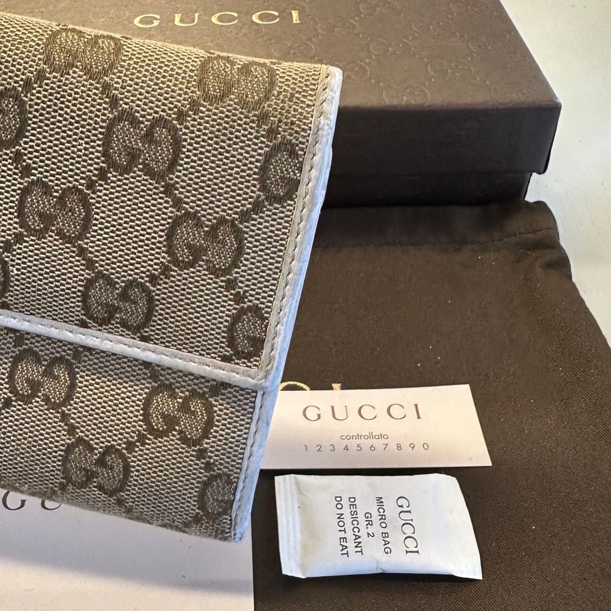 未使用に近い！ グッチ GUCCI 財布 長財布　GGキャンバス コンチネンタル