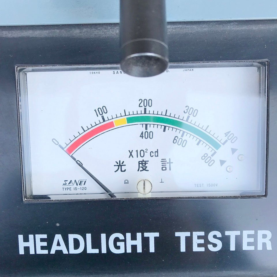 央飯l955 イヤサカ ■ヘッドライトテスター『HLT-100』前照灯テスター ディスタンス1m 範囲(0～80.000cd) 高さ調整可 整備の画像4