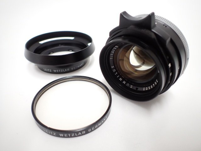 外観良品 Leitz Leica SUMMILUX 35mm F1.4 第1世代 ライツ ライカ ズミルックス Mマウント 1972年頃 12504 フード付 ∬ 6D1CB-26_画像1