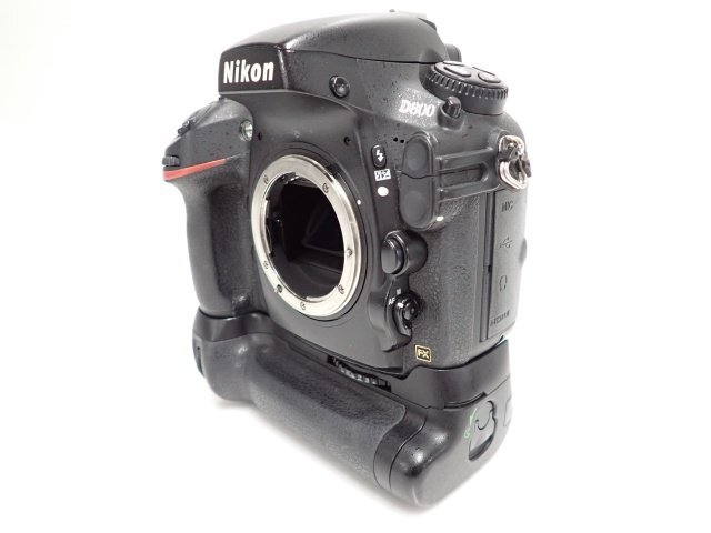 Nikon D800 ニコン デジタル一眼レフカメラ ボディ バッテリーパック MB-D12付 動作品 ショット数:31,786枚 ∬ 6DC56-1_画像2
