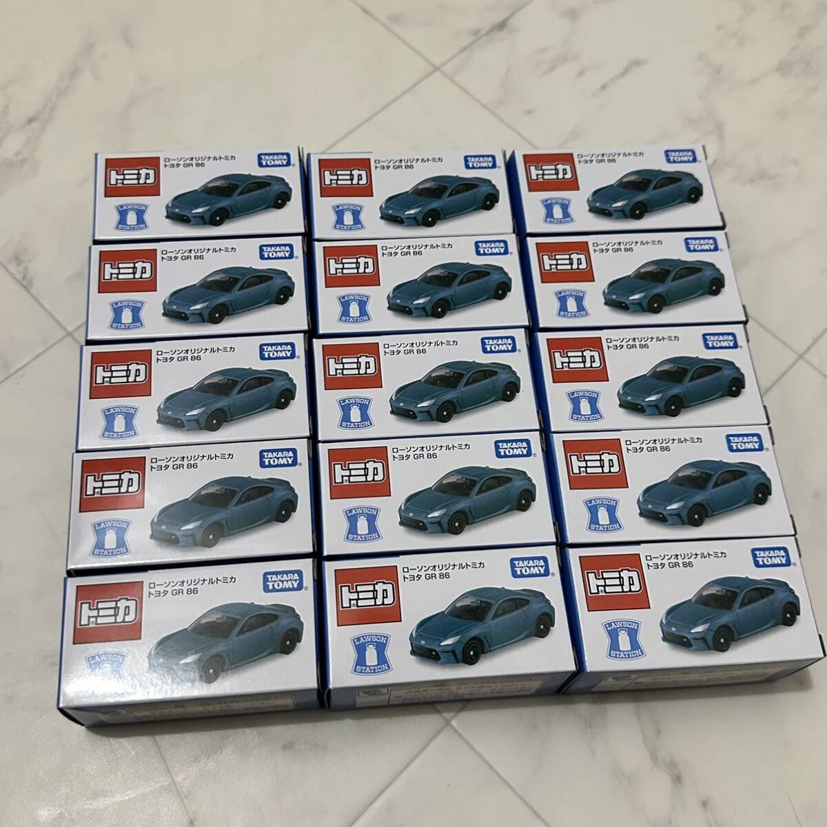 15台セット LAWSON ローソン オリジナル トミカ トヨタ GR 86 特注トミカ　限定版 TOMICA TOYOTA 86 ローソン限定 初回特別 発売記念_画像1