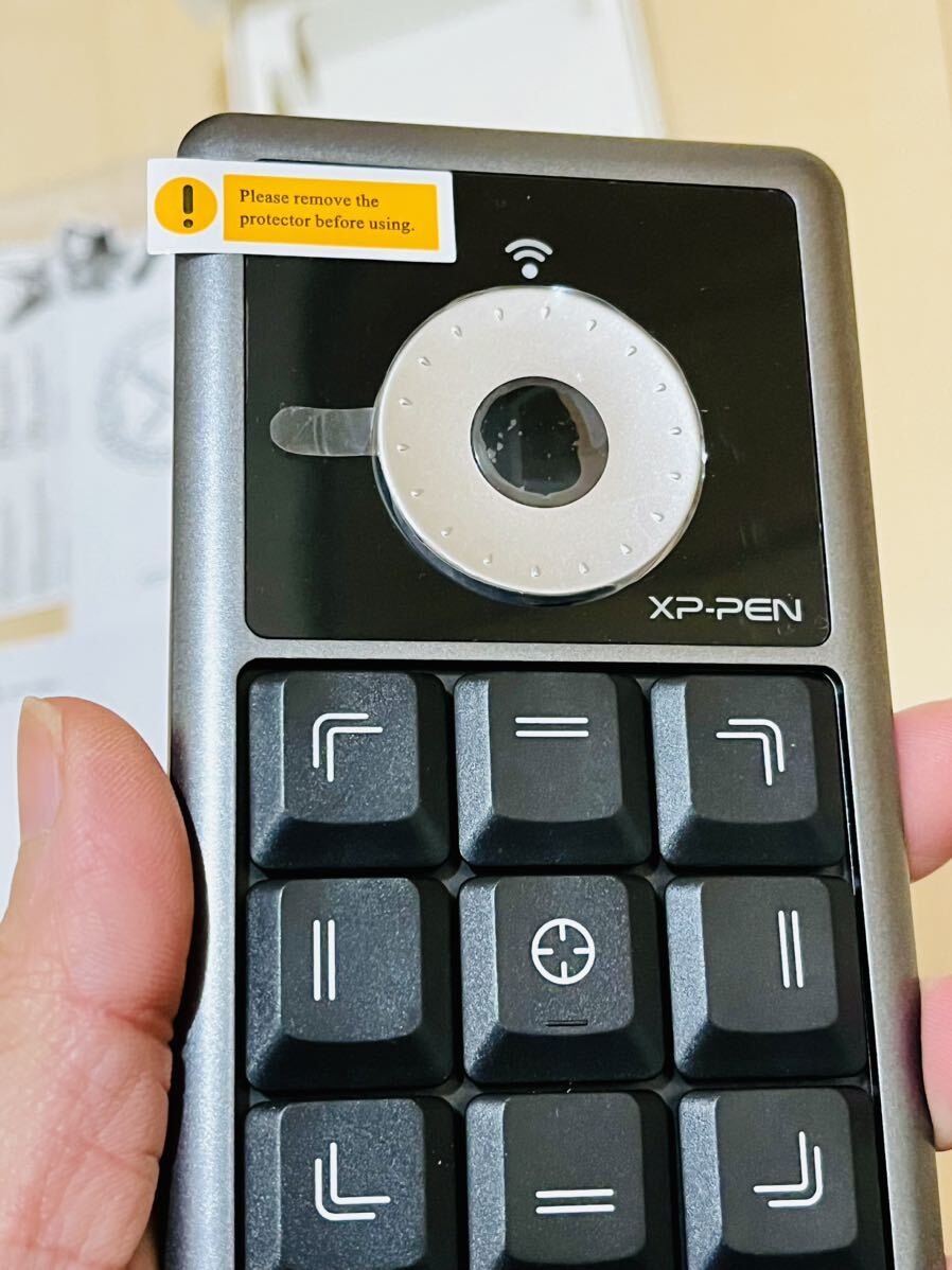 【美品】XPPen AC19 Shortcut Remote 左手デバイス ホイール付き ショートカット キーボード ワイヤレス 液タブ用 Windows Mac_画像6